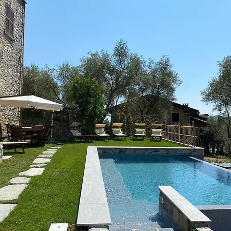 Exclusive Romantic Escape Between Cinque Terre And Portofino, Offering Complete Privacy And A Private Infinity Pool *