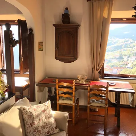 Exclusive Romantic Escape Between Cinque Terre And Portofino, Offering Complete Privacy And A Private Infinity Pool Вилла *